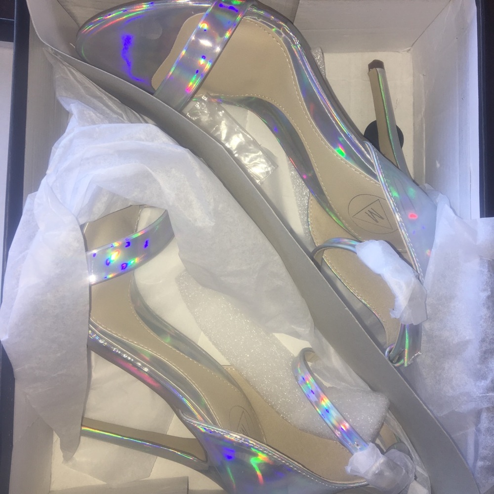 heels size 7